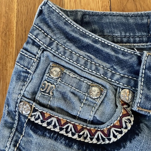 Miss Me Embroidered Flare - Picture 5 of 12